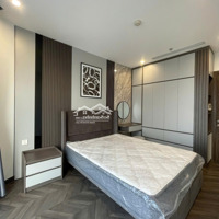 Cho Thuê 2 Phòng Ngủ The Beverly Full Nội Thất Luxury View Công Viên Cực Chill Cực Thoáng Chỉ 13 Triệu