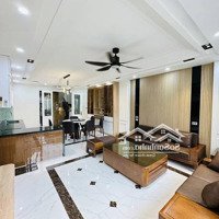 Bán Nhà Hoàng Quốc Việt - 50M2 - 6 Tầng Thang Máy - Phân Lô Ô Tô Tránh - 25.8 Tỷ