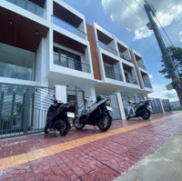 Nhà Mới Hoàn Công Sổ Sẳn Tại Tp. Cà Mau