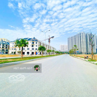 Bán Gấp Căn 114M2 - 3 Phòng Ngủtại The Wisteria, View Liền Kề Nhật, 100% Phòng Có Ánh Sáng Tự Nhiên.