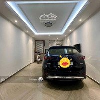 Siêu Hot - Chính Chủ - Phân Lô - Cầu Giấy- 8 Tầng - Thang Máy - Ô Tô Vào Nhà - Ngõ Thông