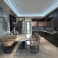 Bán Mặt Phố, Ngô Gia Tự, Vị Trí Đẹp Ngay Đầu Phố, Vỉa Hè Cực Rộng: Diện Tích: 108M; Mt5.1M; 21 Tỷ
