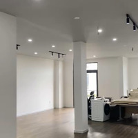 Cho Thuê Np 50 Triệu Khu Mahattan Glory 176M2 Ht Nội Thất-Có Thang Máy-Nhà Mới, Vị Trí Đẹp