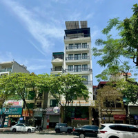 Chính Chủ Bán Nhà Mặt Phố Ngọc Lâm 120M -Mặt Tiềnrộng Lô Góc Vỉa Hè Rộng Kinh Doanh -Dt 100 Triệu/Th