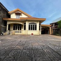 Bán Nhà Biệt Thự Giá Rẻ - Hàng Hiếm Mặt Tiền Khủng Khu Vực Quan Chức - Bán Gấp
