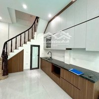 Bán Nhà Trung Tâm Quận Đống Đa