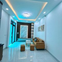Bán Nhà Trung Tâm Quận Đống Đa