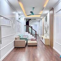 52m2*nhà 3 tầng oto đỗ cửa*12.5 tỷ-15m ra mặt phố Nguyễn Ngọc Nại-Quận Thanh Xuân.