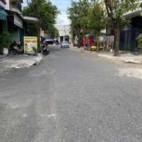 1/ Chủ Gấp Bán Cặp Đường 2/9 Hải Châu. Làng Đường Rộng 20M.
Vỉa Hè 10M
 Diện Tích: 202M2 Ngang 10M