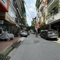 Căn Hộ Dịch Vụ Láng Thượng. 61M2 X 7 Tầng Thang Máy, Mt8M. Kết Hợp Phòng Đơn Và Studio. 0989388246