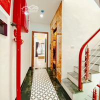 Siêu Vip. Căn Hộdiện Tích 50 Triệu/Th Phố Giải Phóng 55M2 * 6 Tầng Thang Máy * 10 Phòng Khép Kín. Ô Tô Đỗ Cửa
