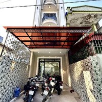 Nhà 4 Tầng Diện Tích Rộng Phố Đông Khê, Sân Cổng Riêng Để Thoải Mái Xe Máy