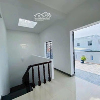 Bán Nhà Hẻm Oto Đường Trương Công Định Vũng Tàu 4 Phòng Ngủ Giá Bán 5Ty468. Liên Hệ: 0929 968 986