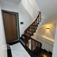 Nhà 5 Tầng Mới Tinh Gần Bệnh Viện Thăng Long -Hoàng Liệt - Hoàng Mai Chỉ 5.6 Tỷ!