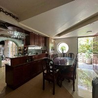 Bán Biện Thự Hẽm Xe Hơi - Huỳnh Tấn Phát - Q7