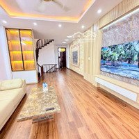 Bán Nhà Di Trạch . 3 Thoáng , Ô Tô Vào Nhà. 66 M2 _ 5 Tầng_Hơn 10 Tỷ