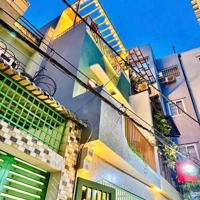 Siêu Phẩm Xvnt - Ung Văn Khiêm P25 B.thạnh Diện Tích Đất: 4X10,5M - 41M2 3 Tầng Lầu, 3 Phòng Ngủ4Wc