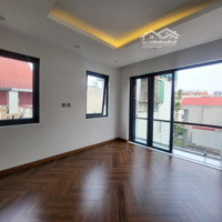 Chu Huy Mân -Mặt Ngõ Oto Tránh-Lô Góc-Kinh Doanh -Nhà Mới Thang Máy - Oto Vào Nhàdiện Tích62M2 X 5 Tầng