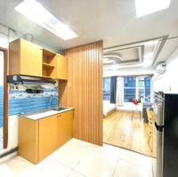 Thuê Ngay Phòng 40M2 Ban Công, Tách Bếp Gần Sân Bay - Ngay Đường Huỳnh Văn Bánh.. Liên Hệ: 0347952814