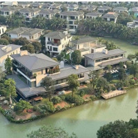 Siêu Phẩm 2 Ngủ Ban Công Rộng View Biệt Thự Đảo Giá Tốt