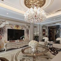 21.5 Tỷ Nhà 5 Tầng Phân Lô Trần Quốc Hoàn 52M2 Quận Cầu Giấy Có Vỉa Hè. Liên Hệ: 0934565998