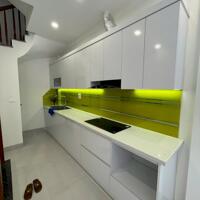 Bán Nhà Phố Tây Sơn 39,25m2 6 Tầng Ô Tô Qua Nhà Giá Chỉ Nhỉnh 7 Tỷ