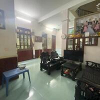 Cần bán gấp siêu phẩm quận Bắc Từ Liêm 68m2, 4T, thang máy, ô tô tránh dừng đỗ, gần hồ, ngõ thông kinh doanh
