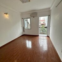 Hàng Hiếm, Bán Nhà Phố Thái Hà 37,5m2 5 Tầng Nhà Mới Gần Phố Giá Chỉ Nhỉnh 8 Tỷ