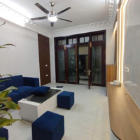 Bán Nhà Đẹp Thịnh Quang - Đống Đa -Nhà Thông Nhiều Ngõ, Mới ,Đầy Đủ Nội Thất ,37M2 ,5 Tầng 7Ty8