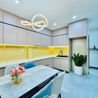 Nhà Cách Sân Bay Chỉ 1Km Tại Huỳnh Văn Bánh, Phú Nhuận Vị Trí Cực Đẹp Với Giá Chỉ 3Tỷ58.