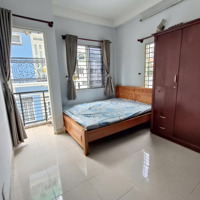 Cho Thuê Nhà Trọ 30M2 Đường Nguyễn Trãi, Quận 1 Có Ban Công Gần Chợ Bến Thành Ngay Đh Ngân Hàng