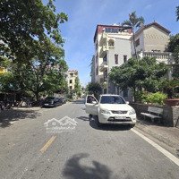 Nhà Mới 4 Thoáng - Ô Tô Gần
Hộ Khẩu Gia Thuỵ Hiếm Nhà Bán Giá Tốt
Diện Tích 36M Xây 5 Tầng Mt5.4M