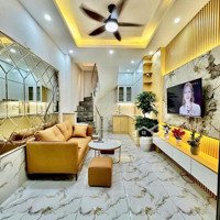 Nhà Này Ko Mua Thì Mua Nhà Nào Nữa Anh Chị Em Ơi
Đẹp Nhất Phố Định Công, Hoàng Mai. Tặng Full Nội