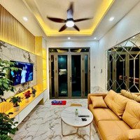 Nhà Này Ko Mua Thì Mua Nhà Nào Nữa Anh Chị Em Ơi
Đẹp Nhất Phố Định Công, Hoàng Mai. Tặng Full Nội