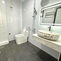 Bán Nhà Mới Đẹp Gần Phố Dịch Vọng Hậu , Duy Tân , Nhà Lô Góc 2 Thoáng ; 48M2 X5T,Mặt Tiền4.3M, 7 Ngủ
