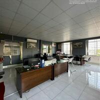  SIÊU PHẨM NHÀ XƯỞNG 2 TẦNG MẶT TIỀN ĐƯỜNG NHỊ BÌNH, HÓC MÔN – 2230M2, NGANG HIẾM 30M FULL ĐẤT Ở – GIÁ CHỈ 5x TỶ 