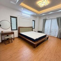 Bán Nhà Kim Mã, Giang Văn Minh, Ô Tô, Gần Phố, 2 Thoáng, Nhà Dân Xây, Nội Thất: 46M2X6T, 7 Phòng