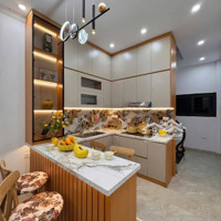 Nhà Đẹp Gần Đường Ô Tô Hoàng Mai 25M, 5 Tầng,Mặt Tiền3M, Giá Bán 5.8 Tỷ.