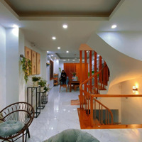 Nhà Phụng Châu Căn Góc Ôtô Đỗ Cổng 60M 4T Hơn 3Tỷ