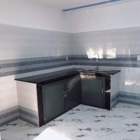 E Kẹt Tiền Cần Bán Gấp Căn Nhà . 675 Triệu. Ngay Khu Công Nghiệp Tân Đức