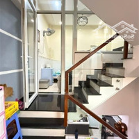 Nhà Mới Đẹphẽm Xe Hơilt Trung Tâm Quận 3 - Gầnmặt Tiềnhoàng Sa, 5 Tầng Btct, Hoàn Công Đủ
7Ty6