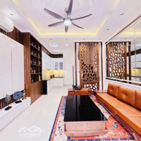 Bán Gấp Nhà Phố Khu Vực Cầu Diễn, 35M, 5T, Giá Bán 6.2 Tỷ, Ô Tô Vài Bước Chân