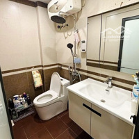 Nguyễn Ngọc Vũ- Cầu Giấy- 4 Tầng- 60M- 11 Tỷ