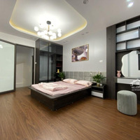 Bán Nhà Mặt Phố Phúc Tân -Hoàn Kiếm -Kinh Doanh Sầm Uất -80 M2-3 Tầng-