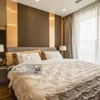 Cho Thuê Chung Cư Orchard Garden (Sân Bay) Dt: 2Pn= 3 Phòng Ngủ Giá Từ: 15 Tr/Th. Liên Hệ: 0904715617 Quyền