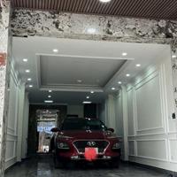 Bán Nhà Phố Nguyễn Văn Huyên - Thang Máy - Gara Ô Tô - Ở Luôn, Giá Bán 19.5 Tỷ! Liên Hệ: 0869818555