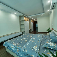 Bán Nhà Phố Nguyễn Văn Huyên - Thang Máy - Gara Ô Tô - Ở Luôn, Giá Bán 19.5 Tỷ! Liên Hệ: 0869818555