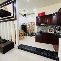 Bán Nhà Lĩnh Nam Nhà Lô Góc Thoáng Sáng Giá Hạt Dẻ Oto Đỗ Cửa Vị Trí Gần Trường Đại Học Mở