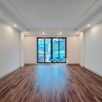 Bán Nhà Mới Đẹp Thang Máy - Lô Góc - Gần Phố Trần Cung , Phạm Văn Đồng : Diện Tích: 41M X6T Giá Bán 7.9 Tỷ