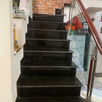 Bán Nhà Trệt Lầu, Xây Dựng Kiên Cố Gần Vimcom 550 - Dĩ An